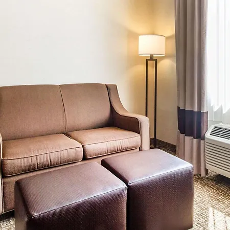 Quality Suites Corbin North-3