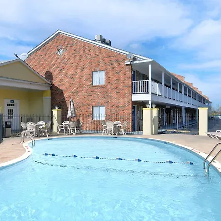Days Inn Lawrence-2
