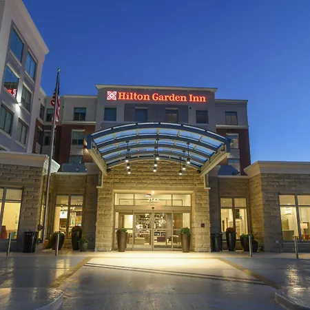 Hilton Garden Inn Cincinnati Midtown-3