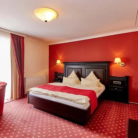 Hotel Sankt Maximilian-3