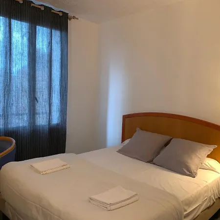 hôtel mondial-2