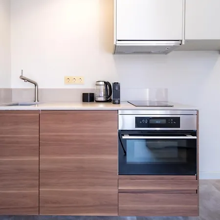 Luxurious Penthouse Newly Build Just 7-Minutes From Rotterdam Cs City App3-2