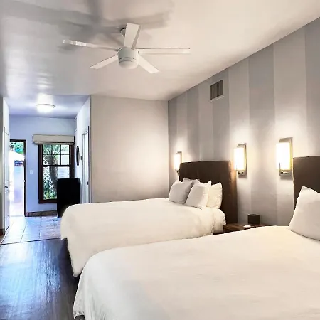 Casa Del Mar Inn-3