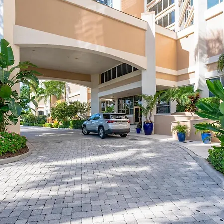 Marco Beach Ocean Resort 511-2
