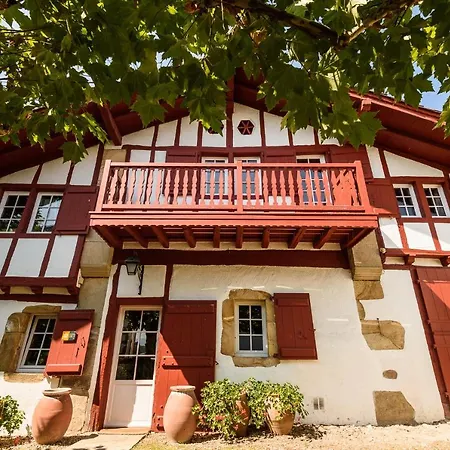 Maison Dominxenea-2