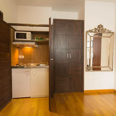 Best Western Plus Hotel Arcadia-3