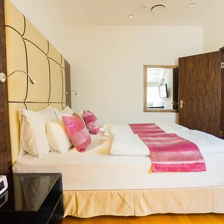 Best Western Plus Hotel Arcadia-2