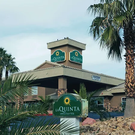 La Quinta Inn & Suites By Wyndham Lv Tropicana Stadium-2