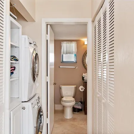 Knot A Care Remodeled Direct Water Access Condo With Ocean And Pool Views Now Sleeps Six-3