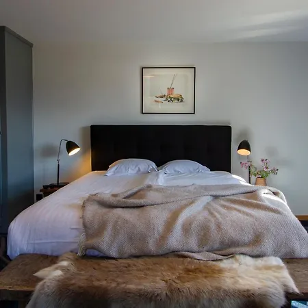 Shed Hotel-2