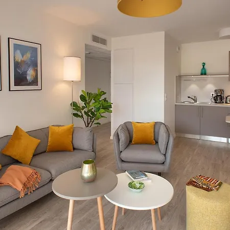 Résidence services seniors DOMITYS LES EAUX VIVES-2