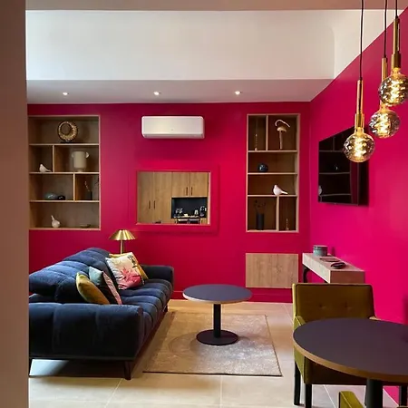 Suite avec Spa Quartier Cathédrale-3