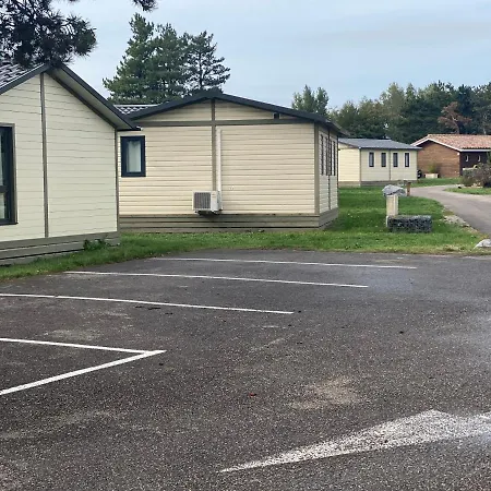 Bungalow 2/4 personnes dans résidence Hôtelière-2