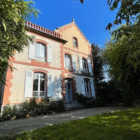 La Villégiature-2