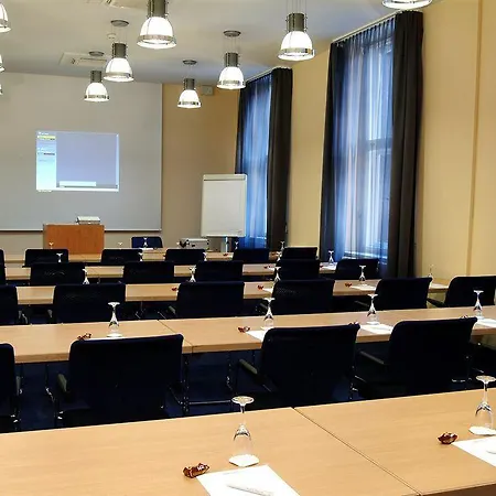 Intercityhotel Muenchen-3