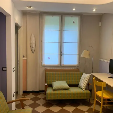 2R B&B-3