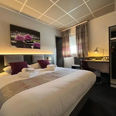 Brit Hotel Le Vesoul-2