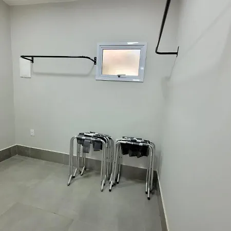 Apartamento confortável para até 6 pessoas, são 10 unidades, Excelente custo benefício-2