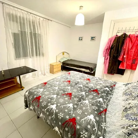 Las Habitaciones En Alicante-2