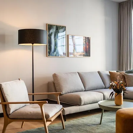 Black F Tower - Serviced Apartments-2