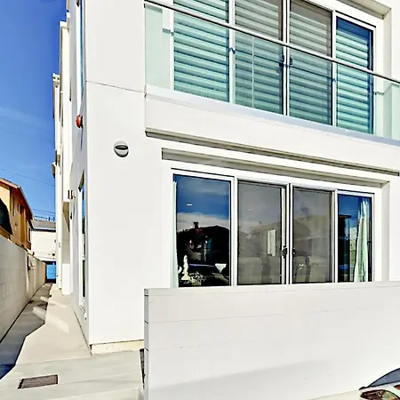 Luxe Balboa Peninsula Condo W Gourmet Kitchen And Epic Rooftop Deck-2