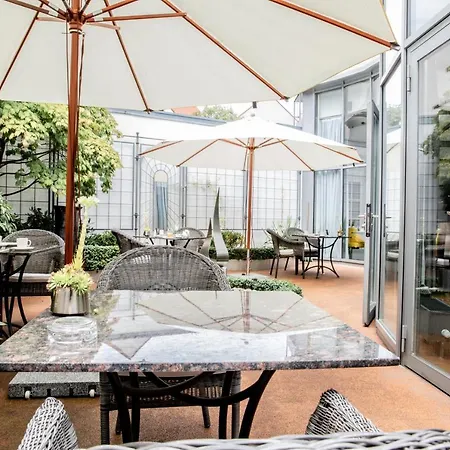 Hotel Weinhaus Messerschmitt-2