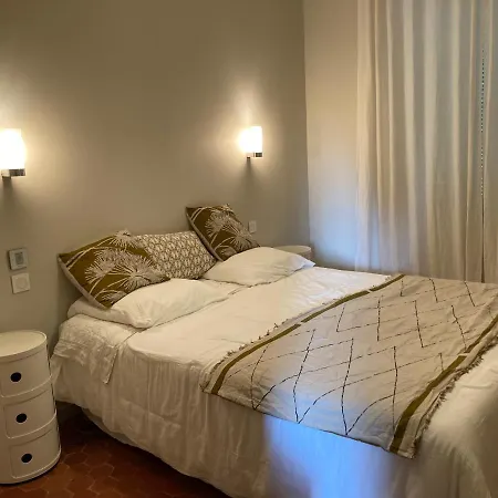 La villa des Amandiers-2