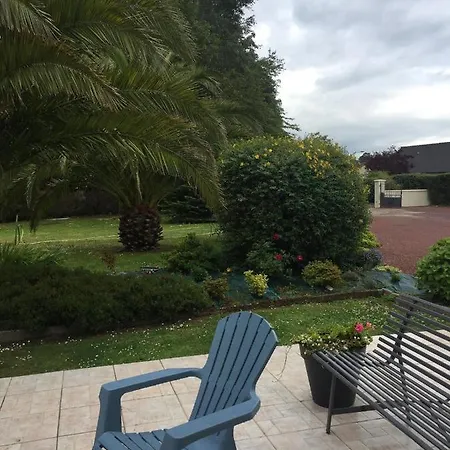 Côté jardin des Charmilles-2