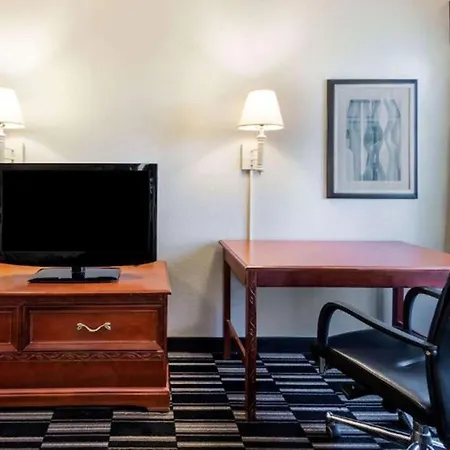 La Quinta By Wyndham Roswell-3