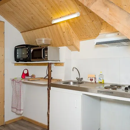 CHAMBRE d'HÔTE LA PETITE BERGERIE-2