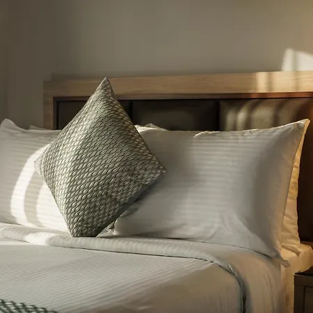 Hotel Holiday International-3