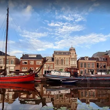 B&B Aan De Gracht-2