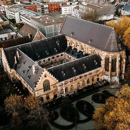 Kruisherenhotel Maastricht-3