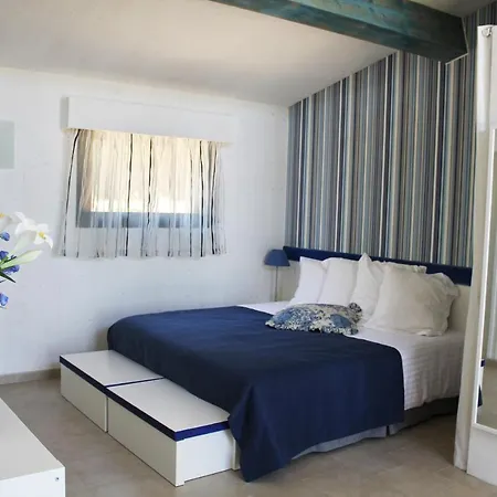 Maison d'Hôtes Bleu Azur-2
