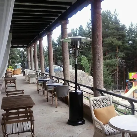 Parador De Gredos-3