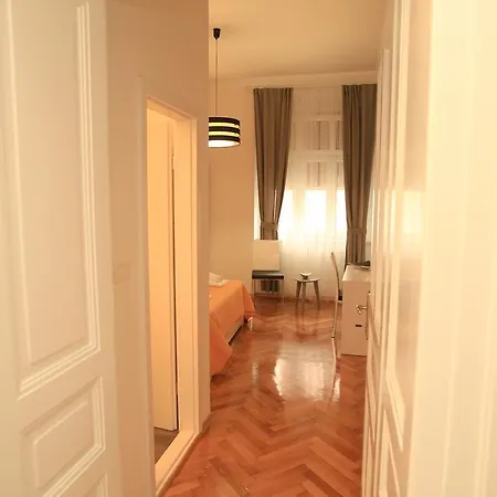Contarini Luxury Rooms-3
