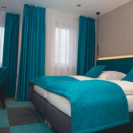 Friends Hotel Kerpen-3