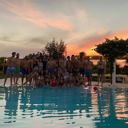 All'Ombra Del Carrubo-2