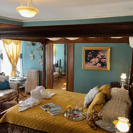 The Abriendo Inn-2