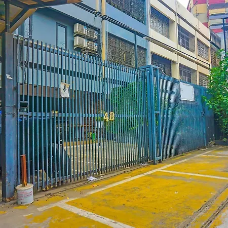Oyo 92272 Sahaja Pasar Baru-2