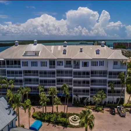 Olde Marco Inn-2