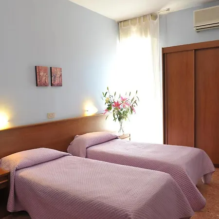 Hotel Astor-2