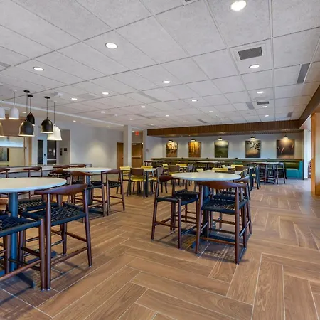 Fairfield By Marriott Inn & Suites Sandusky-3