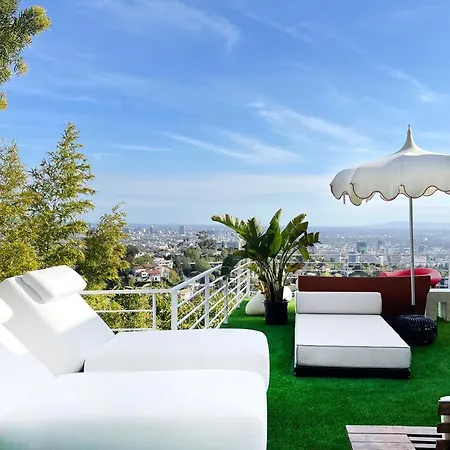 Hollywood Hills 1940S Mansion-2