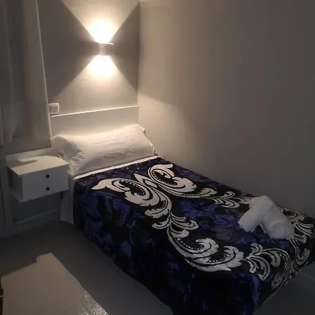 Hostal Conde de Lemos-2