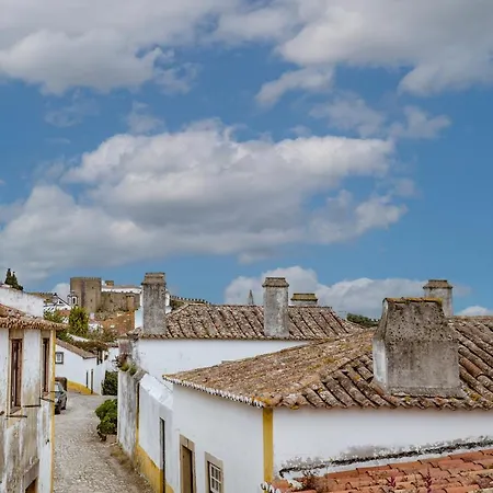 Casa De S. Thiago De Obidos-2