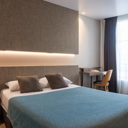 Central Hotel Paris-3