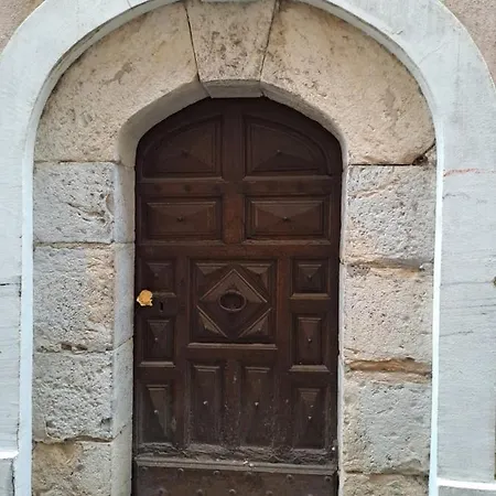 Logis De La Rose-2