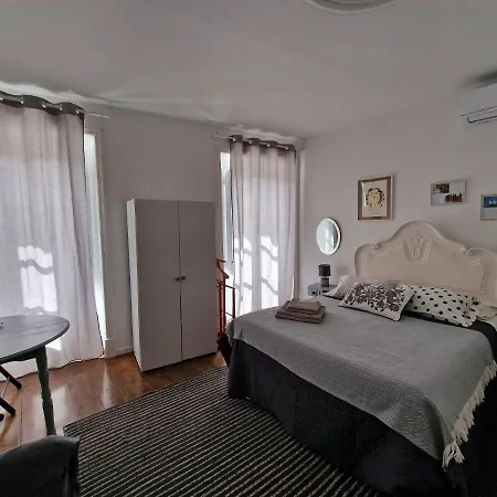 The Aqueduct Guesthouse-2