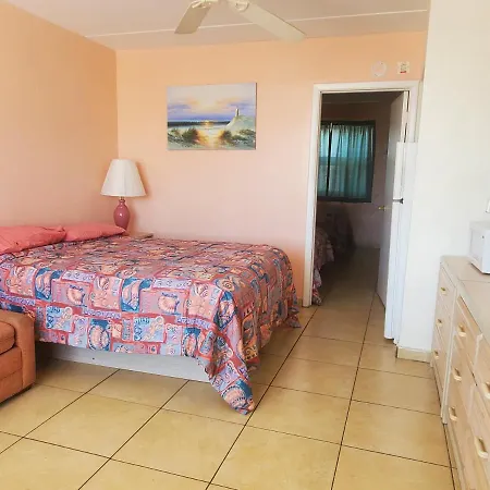 Caprice Motel - Wildwood-2